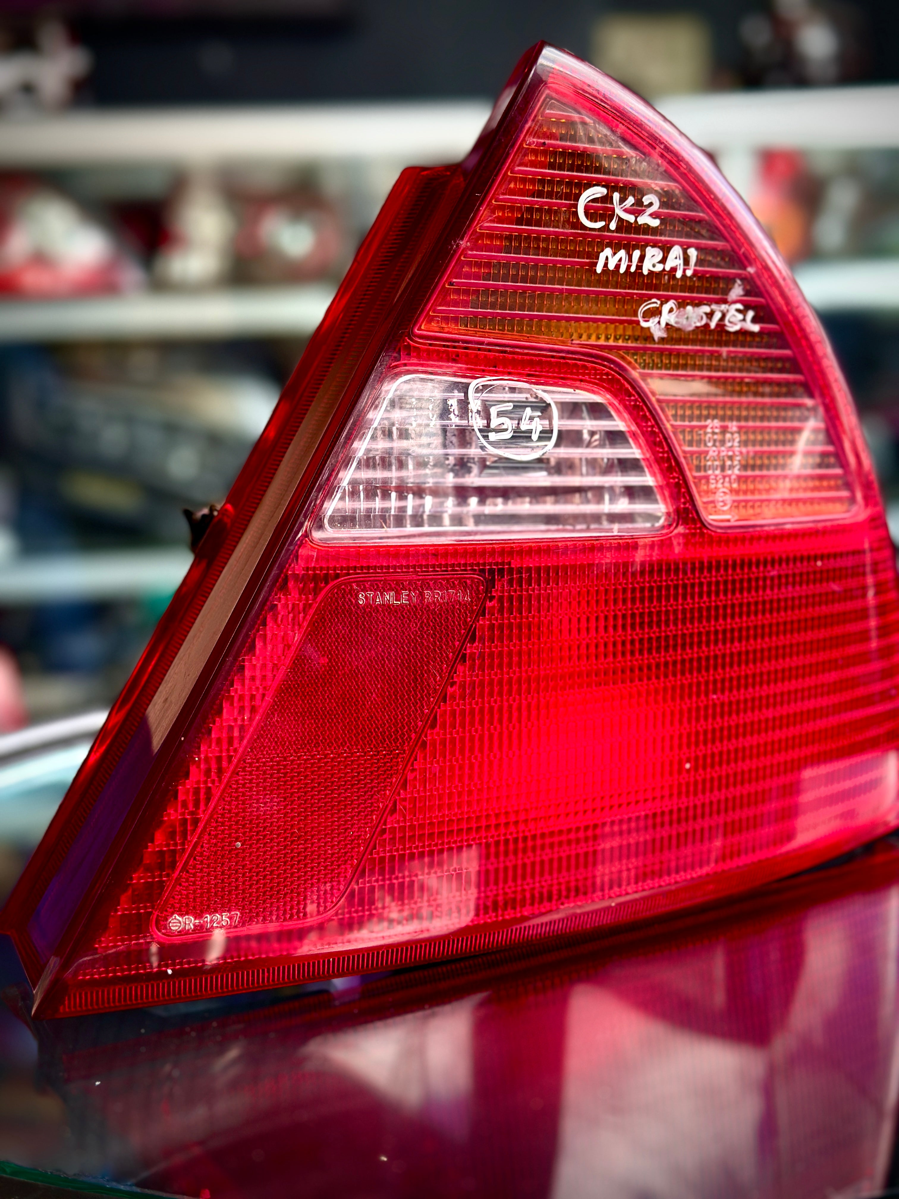 Mitsubishi Lancer CK2 / Mirage Crystal Tail Light – Right