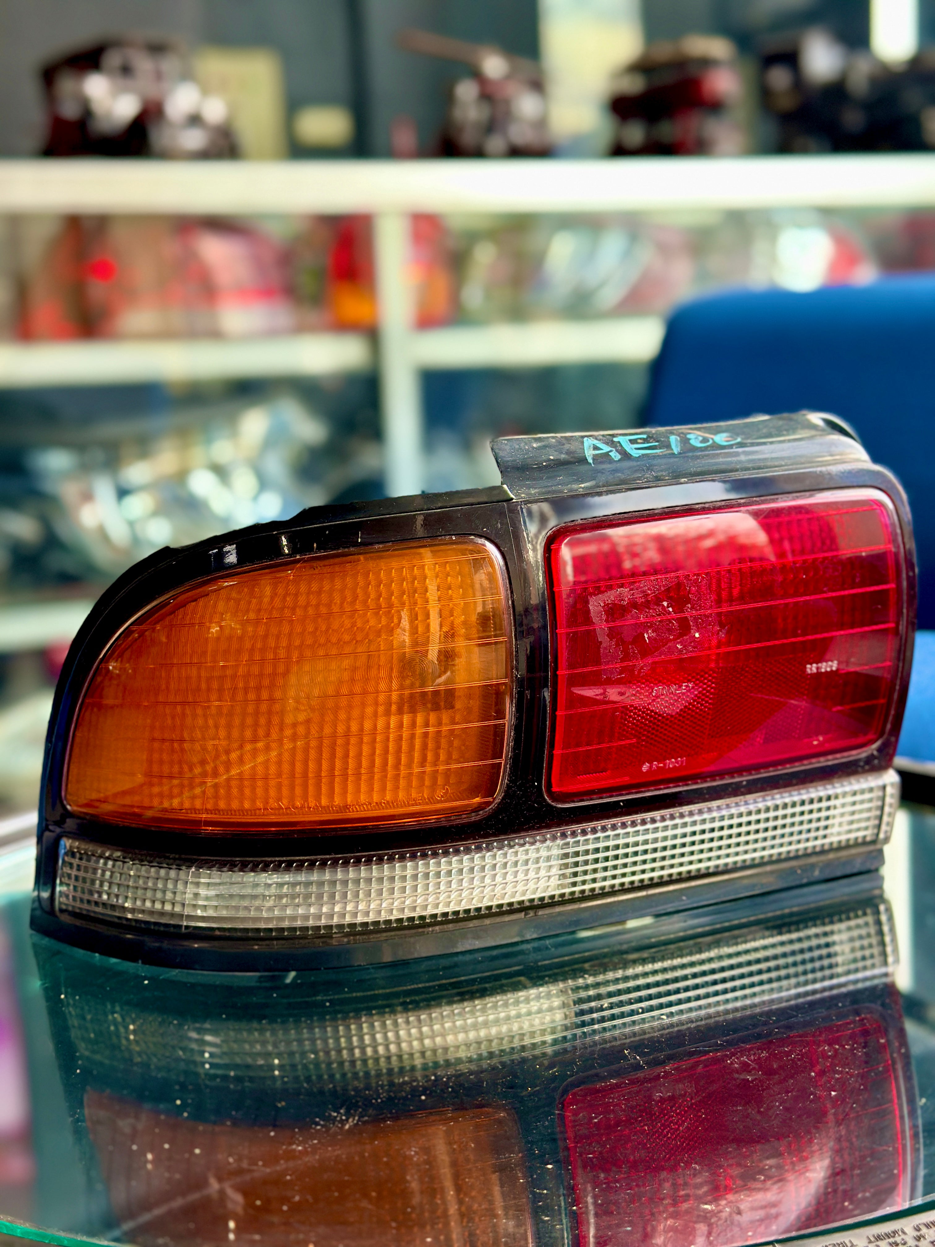 Toyota Sprinter 800 1994 Tail Light – Left
