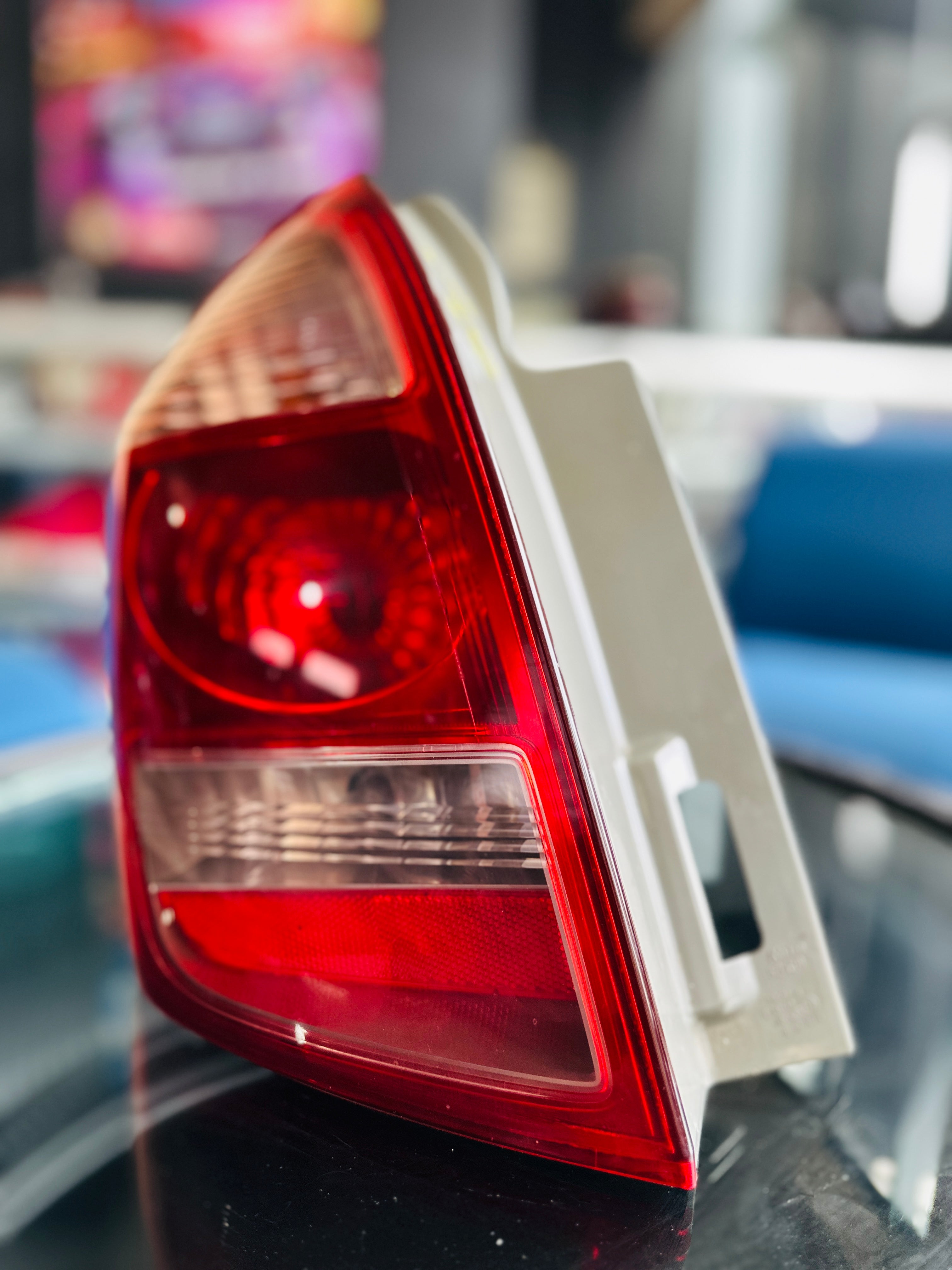 Toyota Ractis 2005-2007 Tail Light - Left