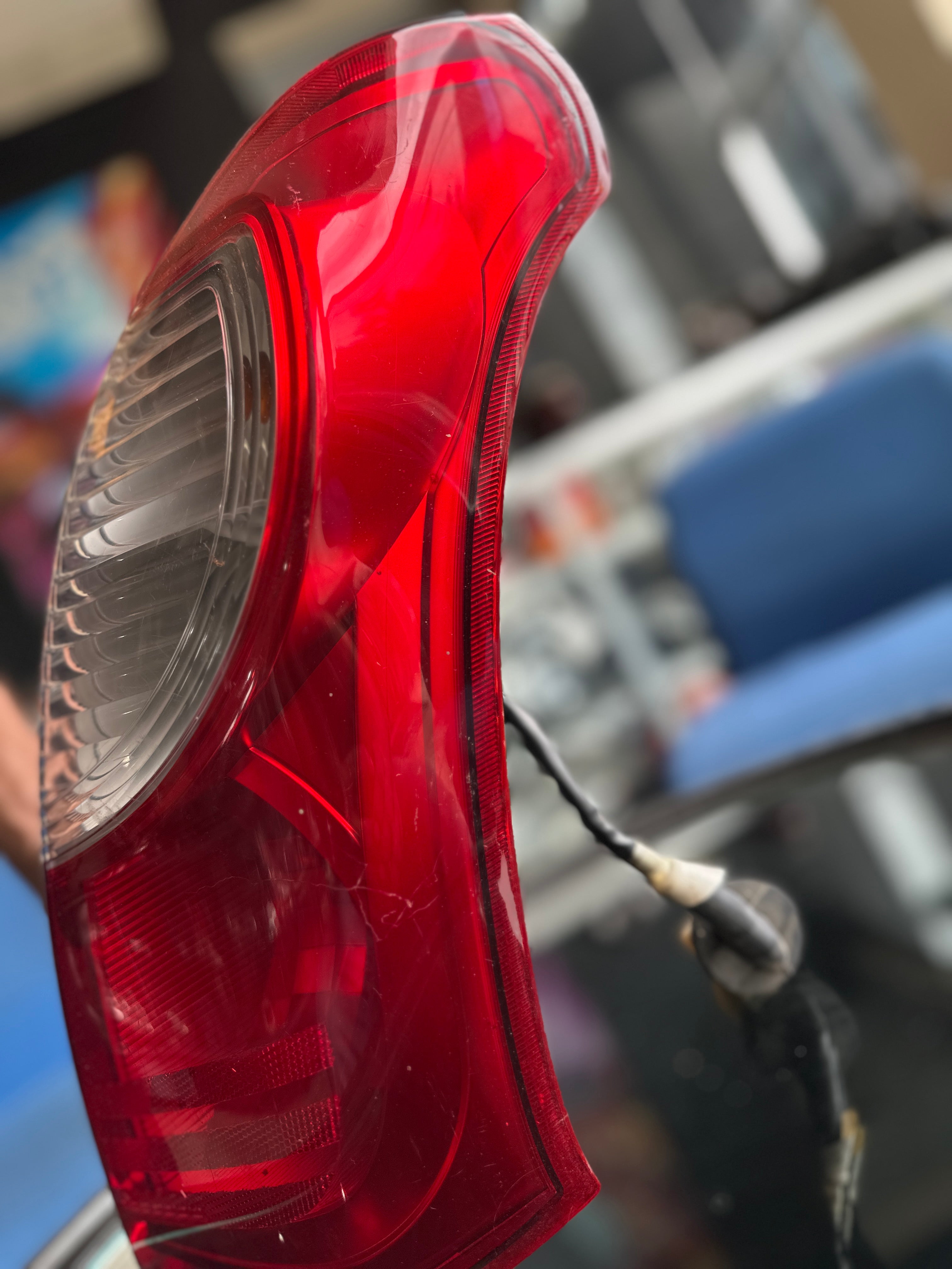 Suzuki Alto HA25S Genuine Japan Tail Light - Right