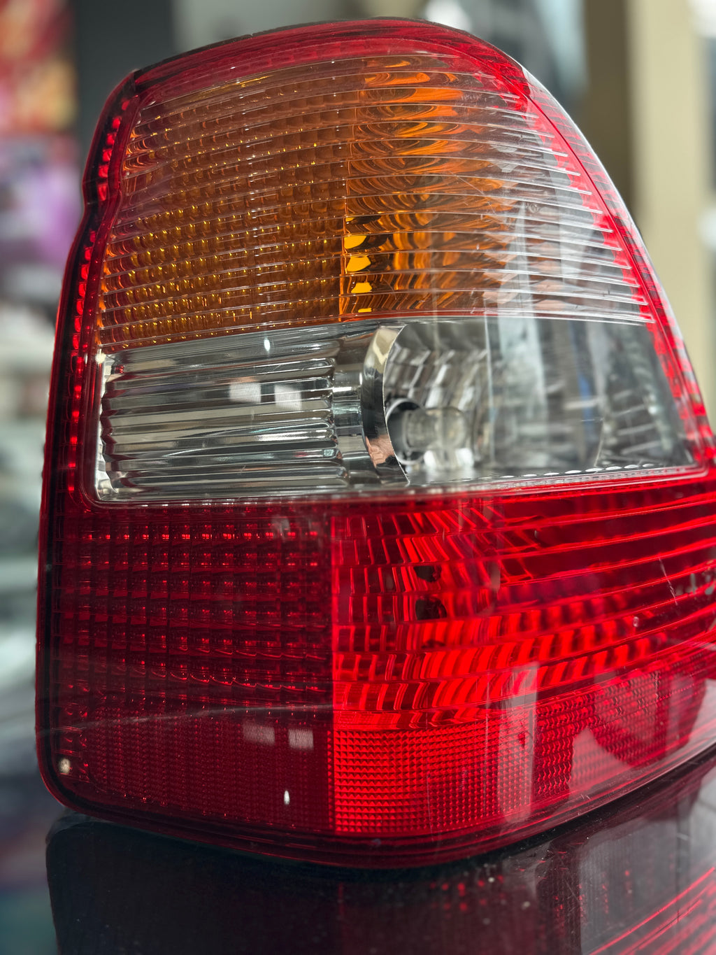 Honda Odyssey RA6/RA7 2000-2003 Tail Light - Left