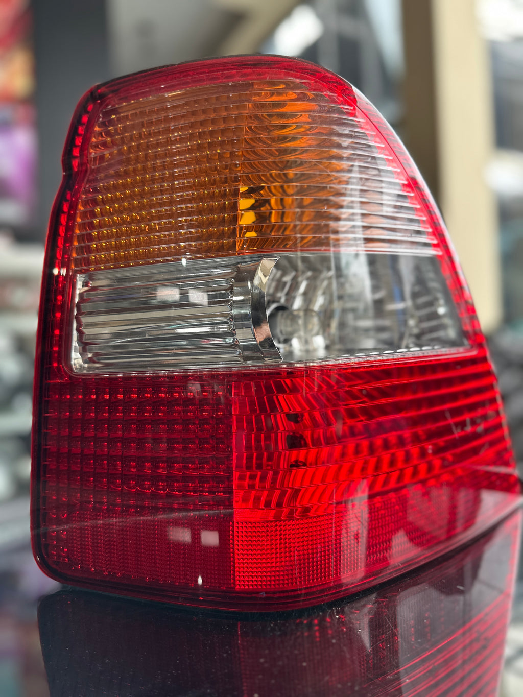 Honda Odyssey RA6/RA7 2000-2003 Tail Light - Left