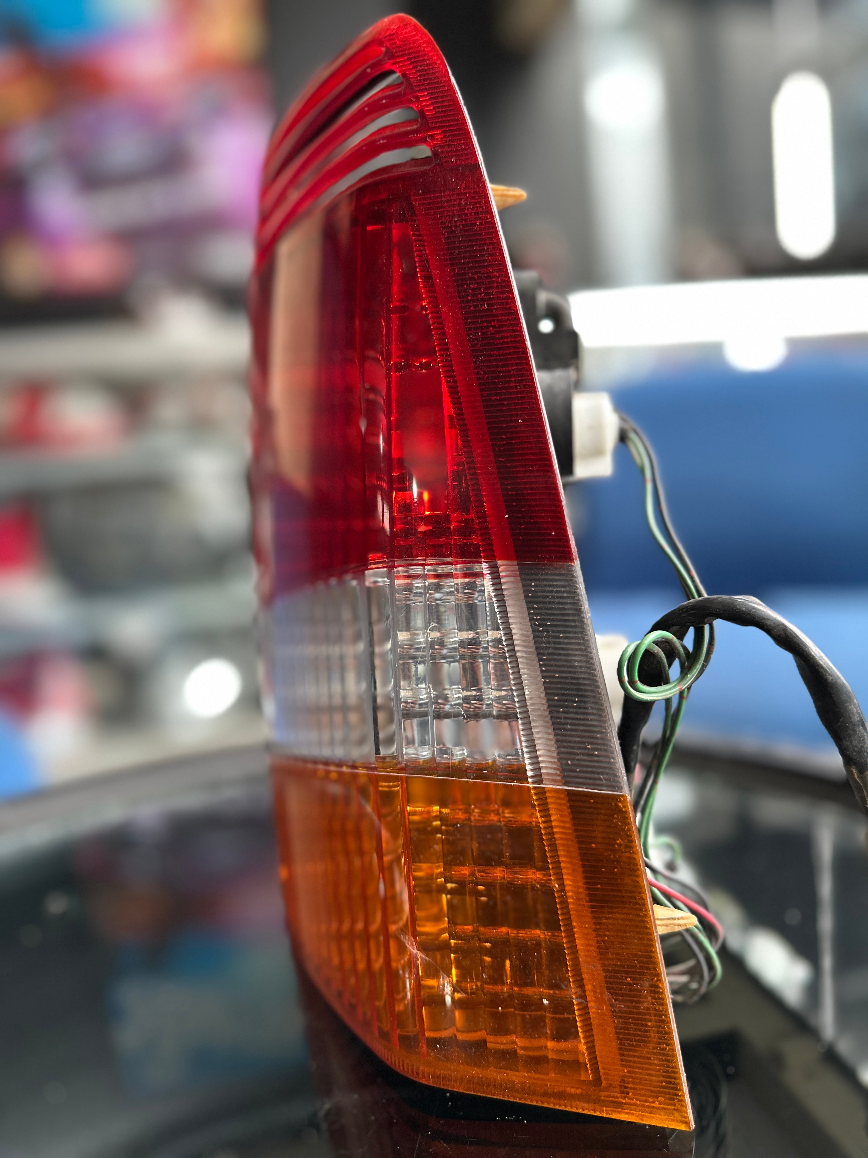 Mitsubishi Toppo BJ H42A/H47A 1998-2004 Tail Light - Right
