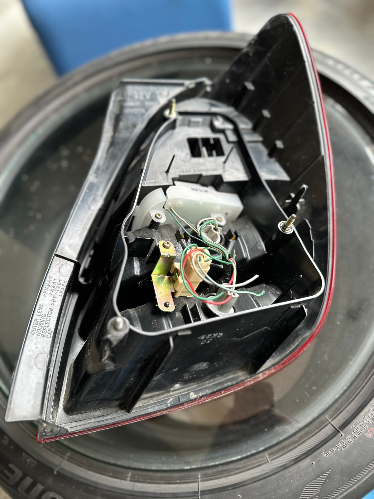 Toyota Corolla Spacio E120 Tail Light – Left