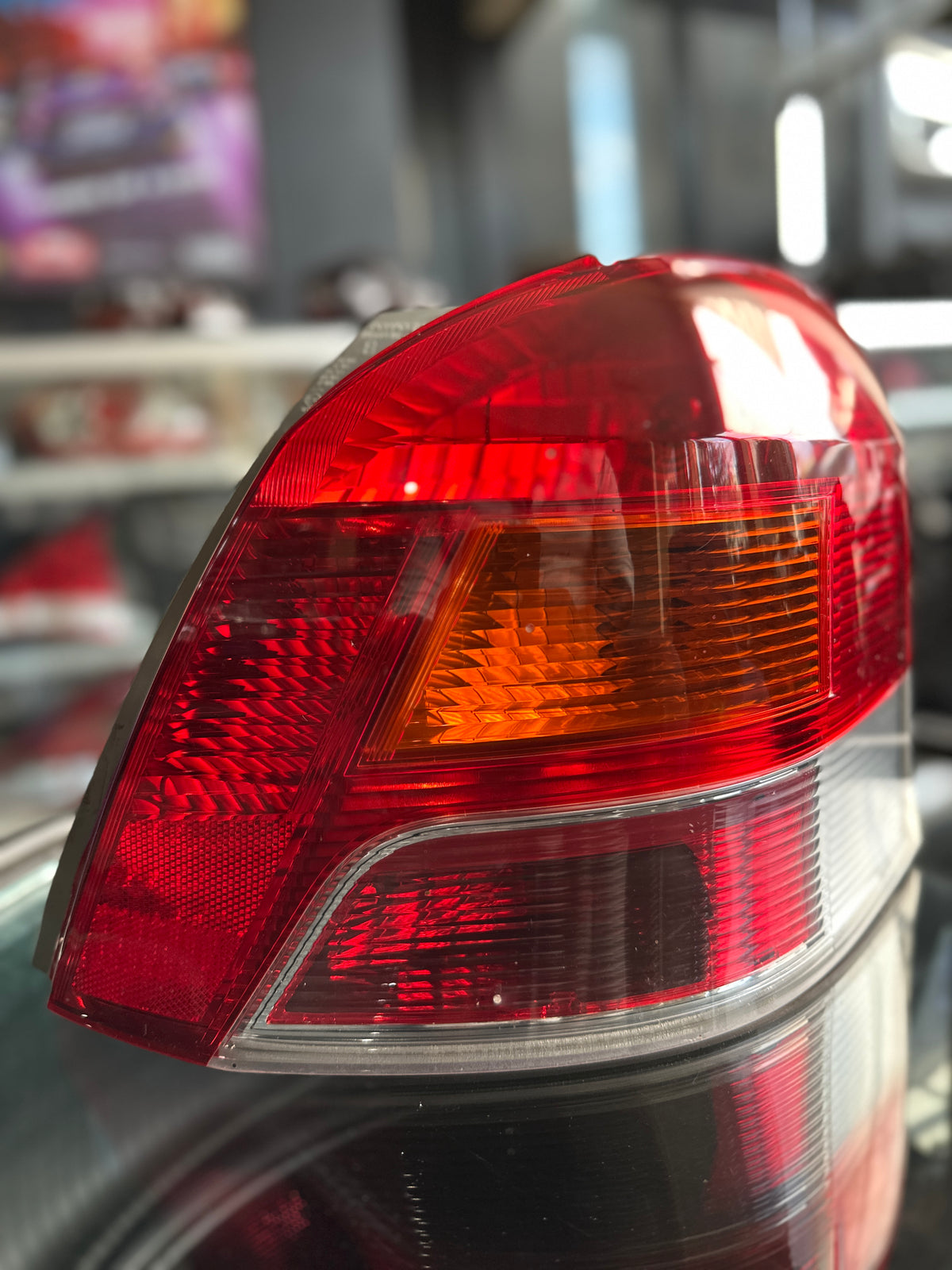Toyota Vitz KSP90 Tail Light – Right