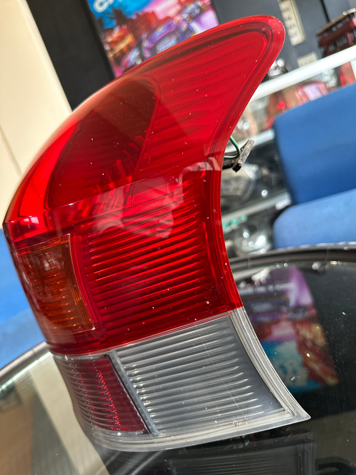 Toyota Vitz KSP90 Tail Light – Right