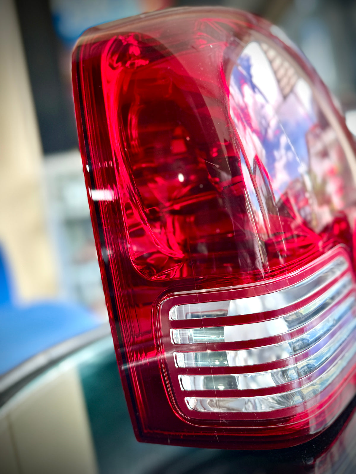 Mitsubishi Dion Left Tail Light 2001–2003