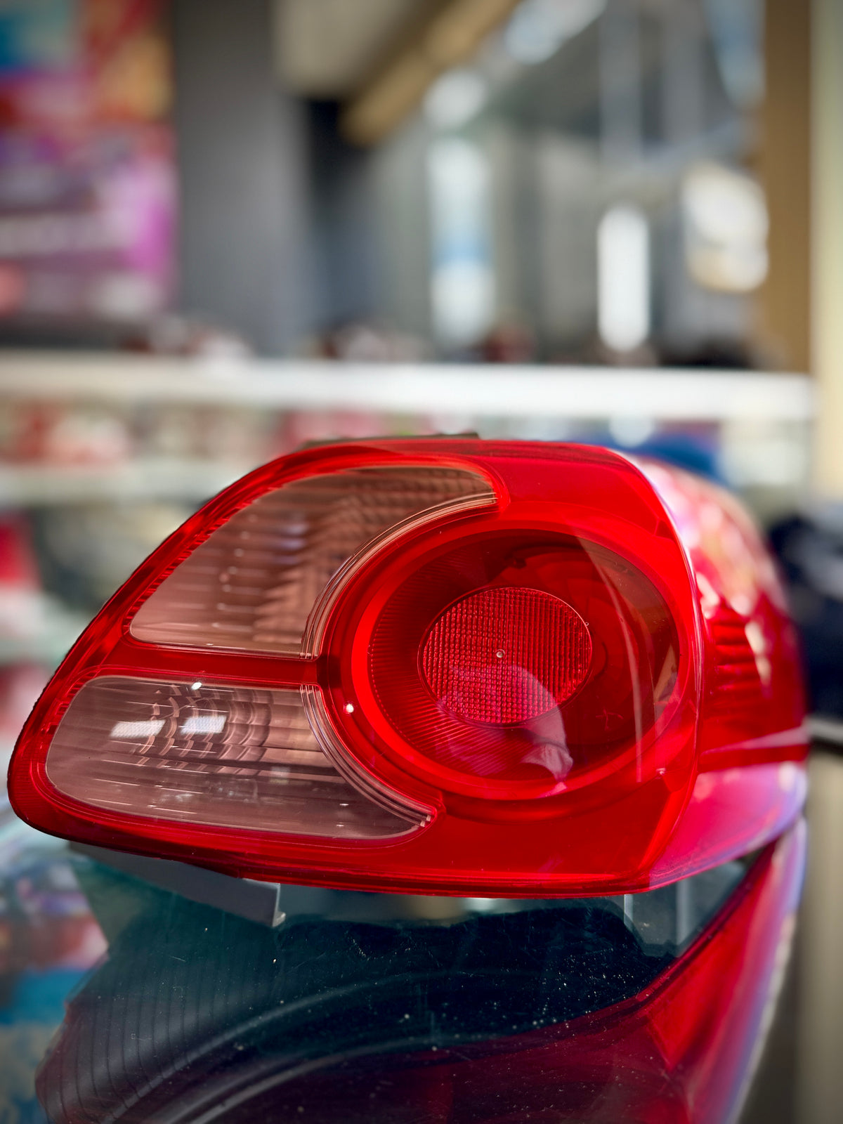 Toyota Porte NNP10/NNP11 Right Tail Light