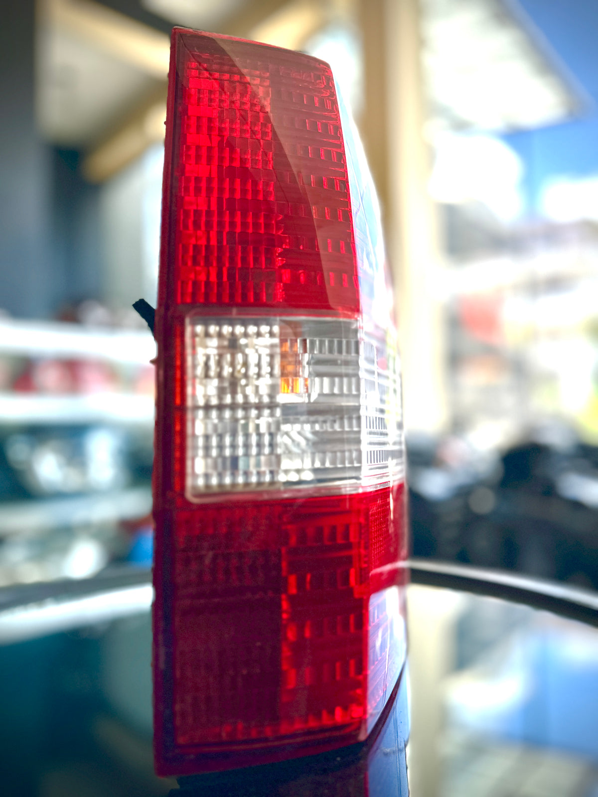 Mitsubishi Chariot Grandis / Space Wagon Left Tail Light 1998–2004