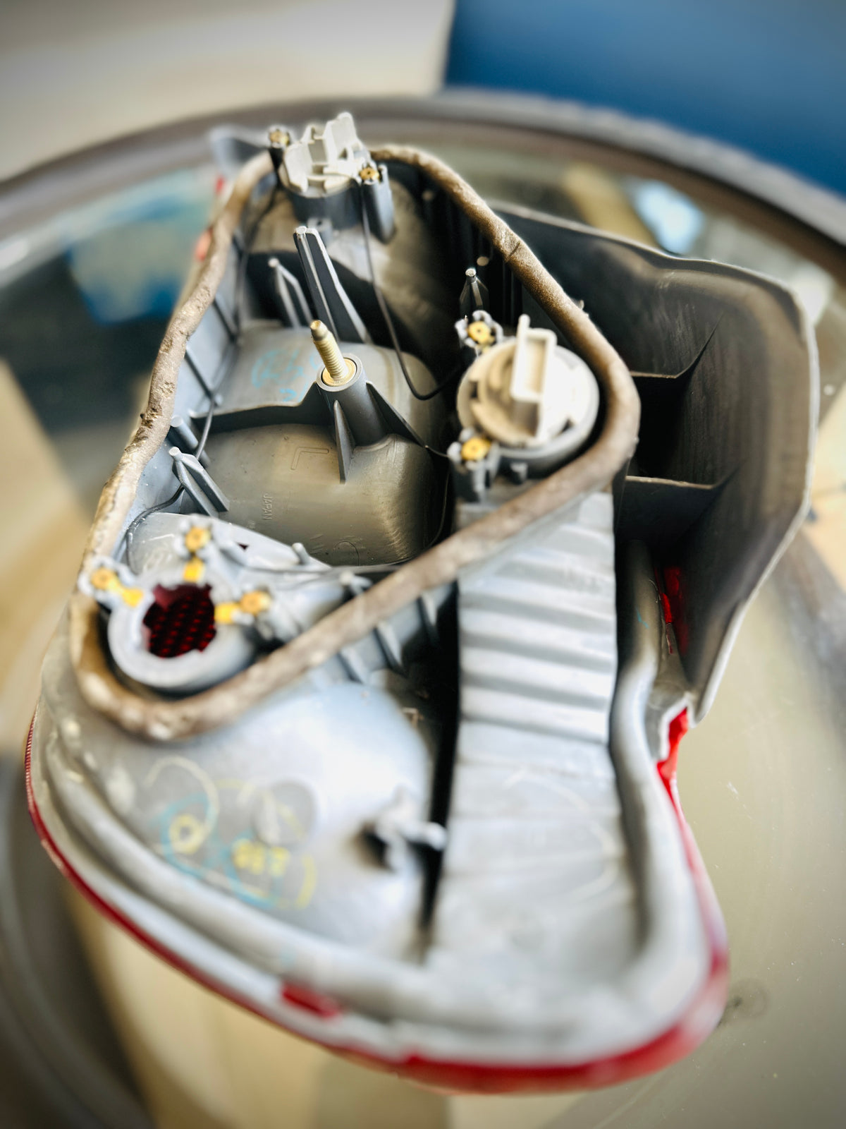 Toyota Vitz NCP10 Left Tail Light 1999–2003