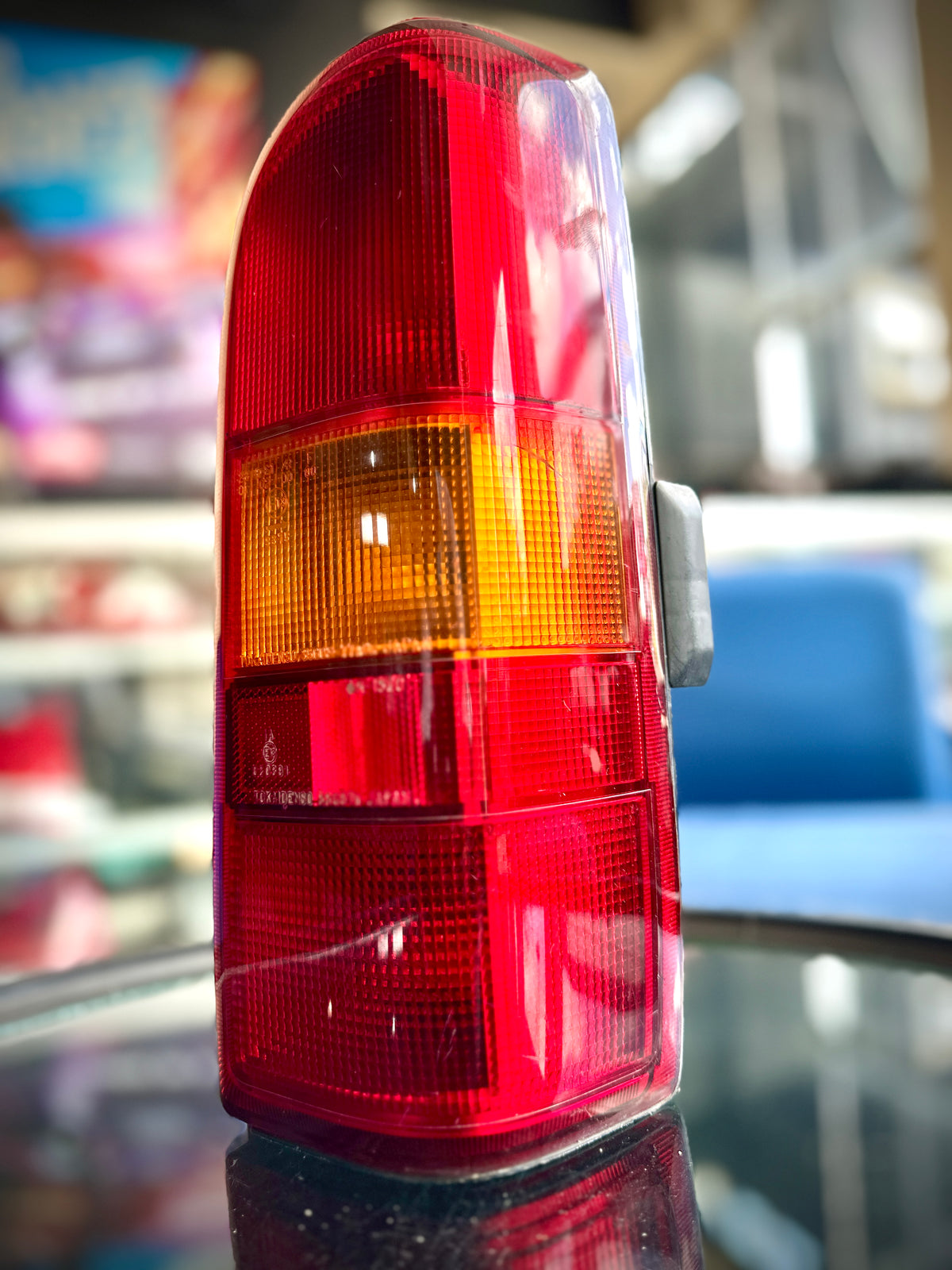 Suzuki Carry Van DA52V Left Tail Light 2002